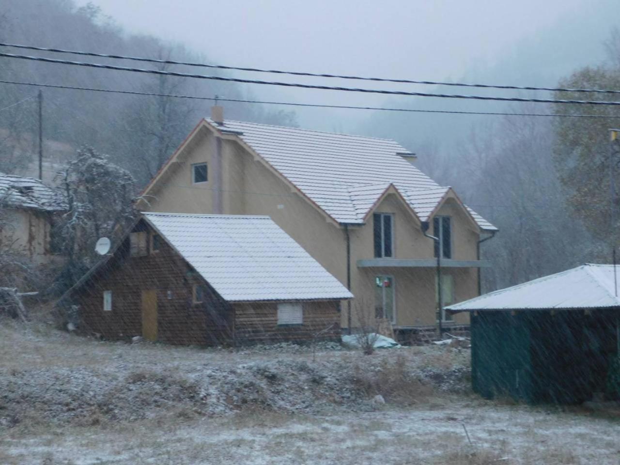 Vila Vrh Crni Vrh Bagian luar foto